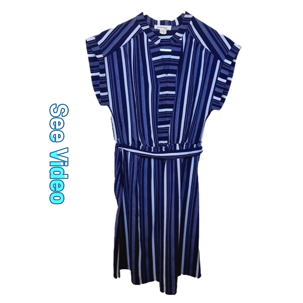 💜💛💙 Monteau  Stunning Navy Blue and White Striped Dress. Medium